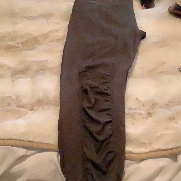 XCVI Black Leggings Jetter Stretchy Form-Fitting Bottoms pants color olive - Picture 3 of 6